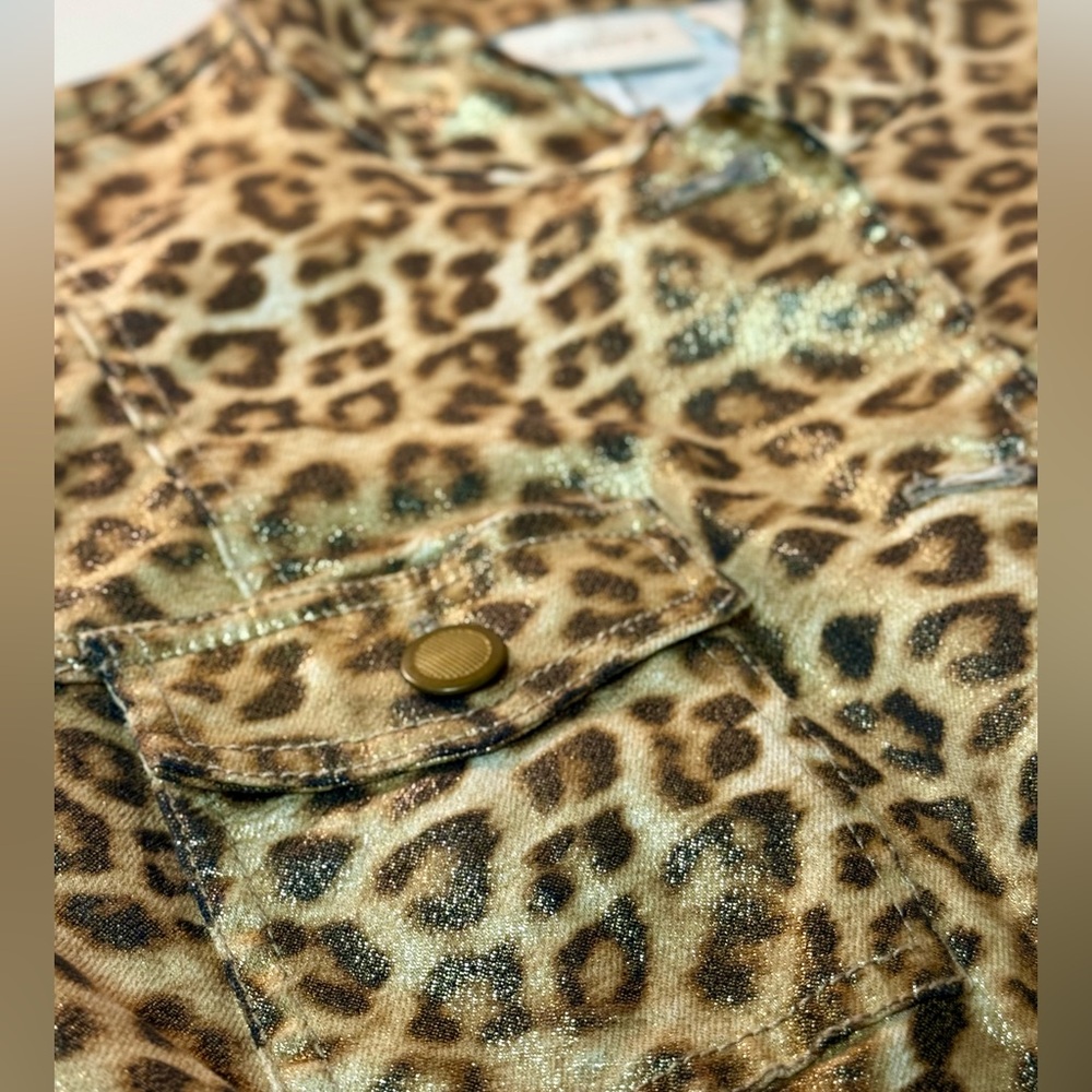 Like NEW: Chico's Metallic Gold Leopard Print Utility Jacket Size 2 (L)